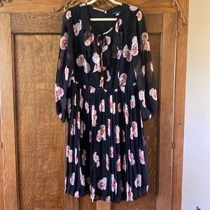 Tommy Hilfiger pleated cocktail dress Size 16